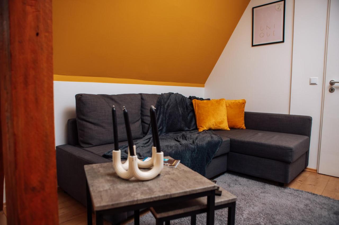 Central-Living Yellow - Wifi - Netflix - City Essen Exterior photo